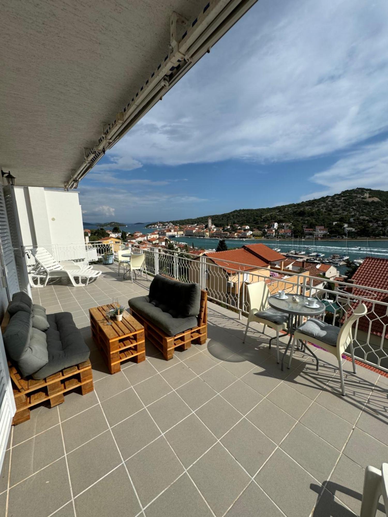 Marina Apartmani Tisno Murter Екстер'єр фото